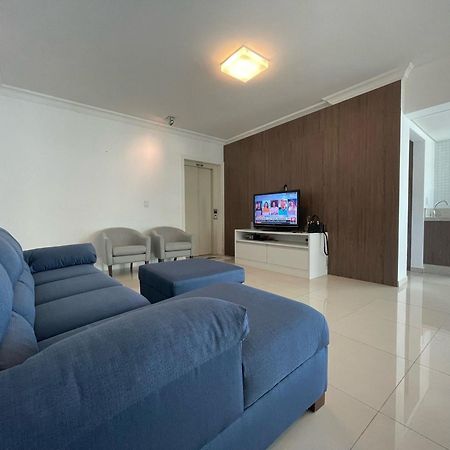 Linda Vista, Um Apartamento Por Andar, 3 Suites, 2 Garagens Balneario Camboriu Exterior photo